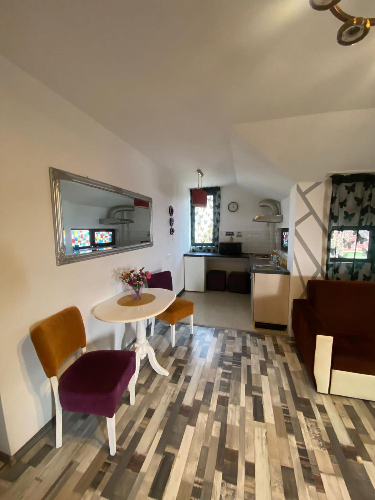 Millenium Apartment Central كرايوفا الغرفة الصورة